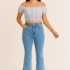 Pantalón tipo jeans corte campana